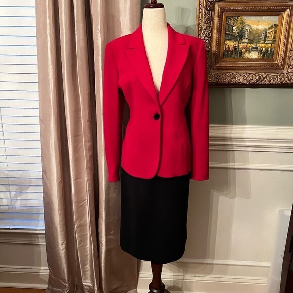 NWOT Women's Kasper Power Suit Petite Red Jacket Blazer 8P Black Skirt 10P - Picture 1 of 6